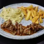 DOMATES SOSLU TAVUK LOKUM